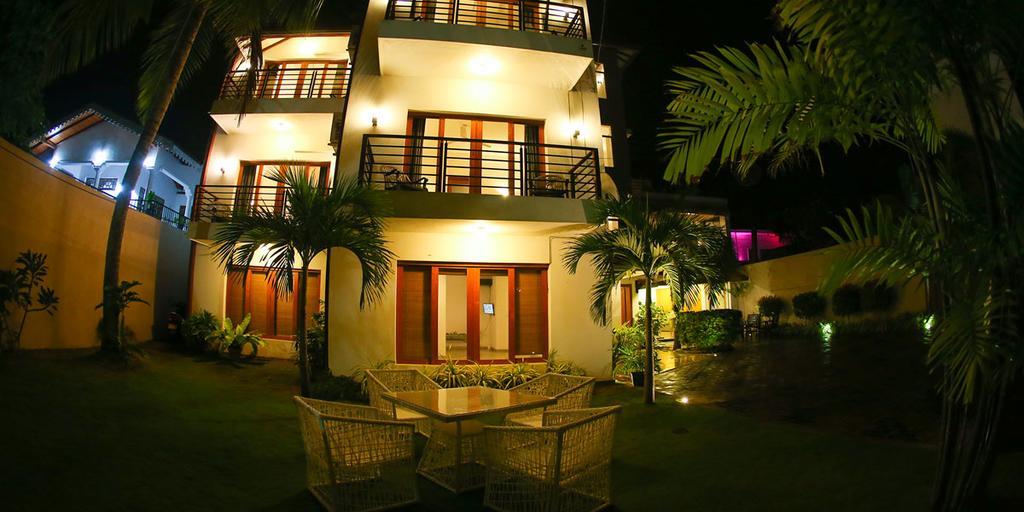 Hotel Shanelo Negombo Exteriör bild