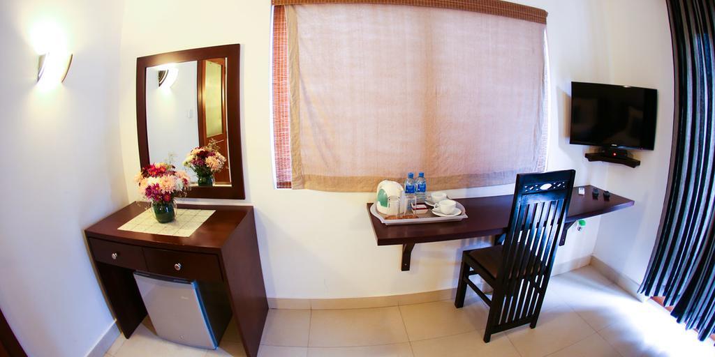 Hotel Shanelo Negombo Exteriör bild