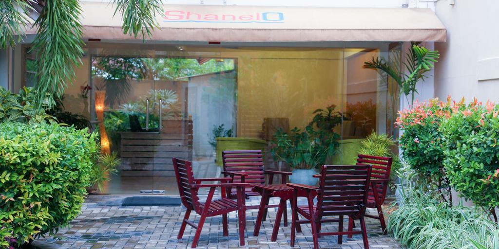Hotel Shanelo Negombo Exteriör bild